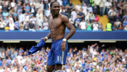 开云真人娱乐官网-哥伦比亚队后卫佩雷斯在巴黎奥运会上表现出色，哥伦比亚 球员